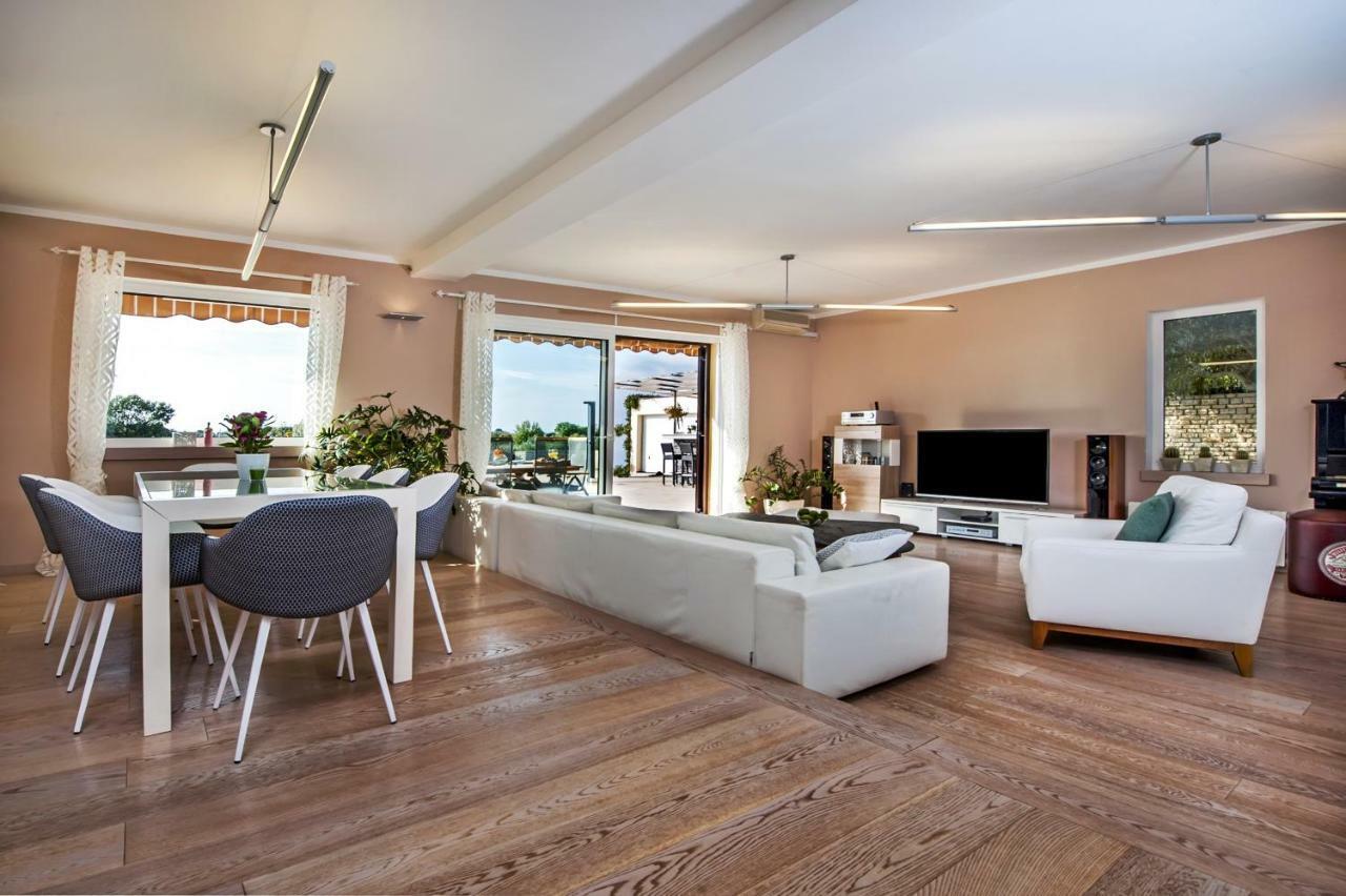 Villa Montericco 로비니 외부 사진