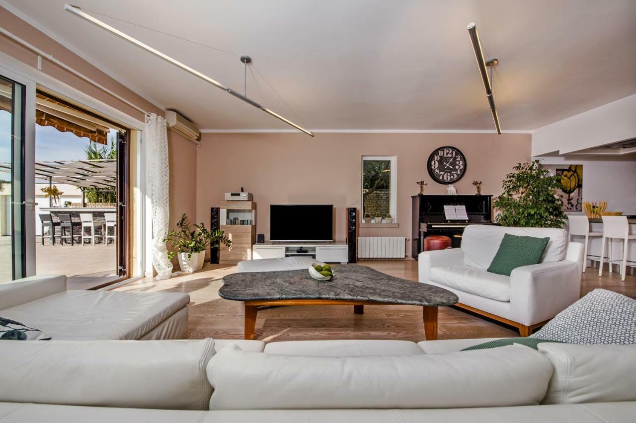Villa Montericco 로비니 외부 사진