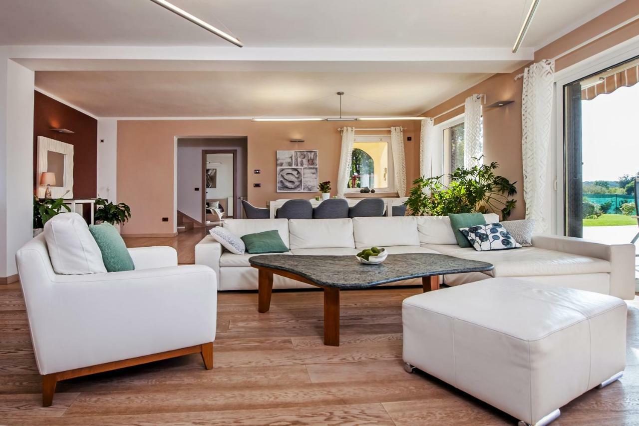 Villa Montericco 로비니 외부 사진